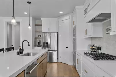 261 S Aspen Way, Vineyard, UT 84059 - Photo 8