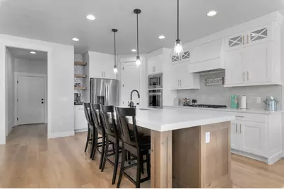 261 S Aspen Way, Vineyard, UT 84059 - Photo 6