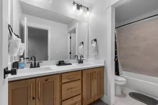 261 S Aspen Wy, Vineyard, UT 84059 - Photo 22