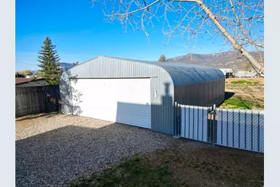 359 N 100 W, Moroni, UT 84646 - Photo 24