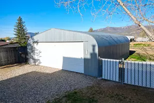 359 N 100 W, Moroni, UT 84646 - Photo 24