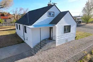 359 N 100 W, Moroni, UT 84646 - Photo 32