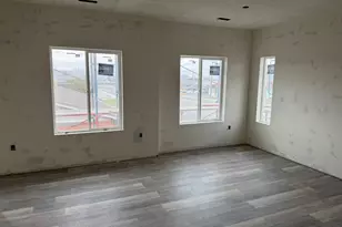 7222 S 160 E, Midvale, UT 84047 - Photo 6