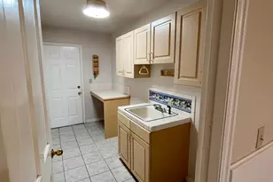 1773 Meadow Creek Ln, Ogden, UT 84403 - Photo 12