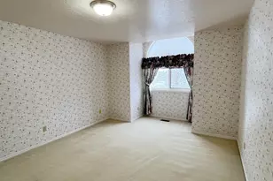 1773 Meadow Creek Ln, Ogden, UT 84403 - Photo 30