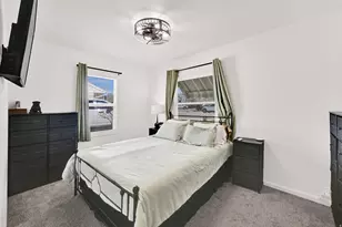 789 N Hill Villa Dr Dr W, Layton, UT 84041 - Photo 12