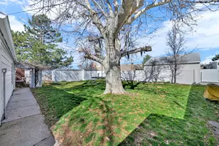 789 N Hill Villa Dr Dr W, Layton, UT 84041 - Photo 20