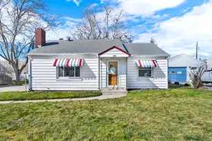 789 N Hill Villa Dr Dr W, Layton, UT 84041 - Photo 1