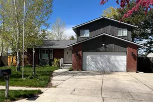 2163 E Borg Dr, Sandy, UT 84092 - Photo 1