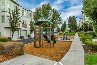 11287 S Winter Bluff Ln, South Jordan, UT 84095 - Photo 52