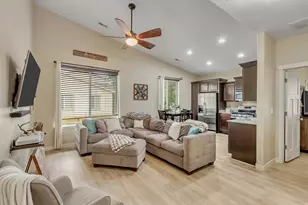 11287 S Winter Bluff Ln, South Jordan, UT 84095 - Photo 10