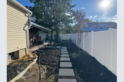 220 E Greenwood Ave, Midvale, UT 84047 - Photo 12