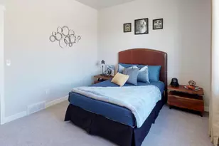 2597 N Scarlet Rd, Eagle Mountain, UT 84005 - Photo 36