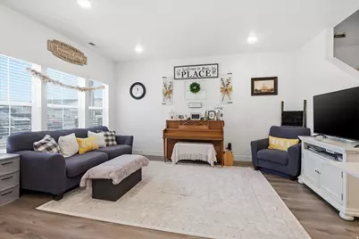 930 W 960 N, Tremonton, UT 84337 - Photo 2