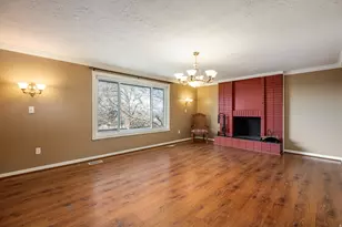 2602 W 4600 S, Roy, UT 84067 - Photo 4