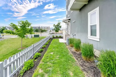 10777 S Lamond Dr W, South Jordan, UT 84009 - Photo 6