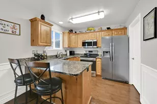 337 W 1925 N, Harrisville, UT 84414 - Photo 4