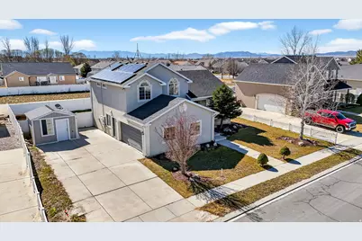1334 E Harrier St, Eagle Mountain, UT 84005 - Photo 4