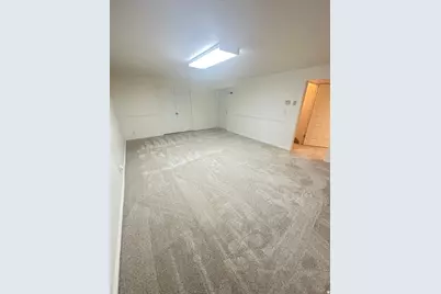 5488 S 250 E, Washington Terrace, UT 84405 - Photo 36