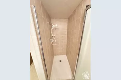 5488 S 250 E, Washington Terrace, UT 84405 - Photo 20