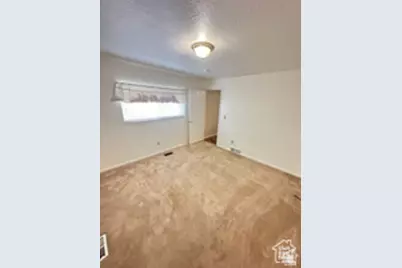 5488 S 250 E, Washington Terrace, UT 84405 - Photo 24