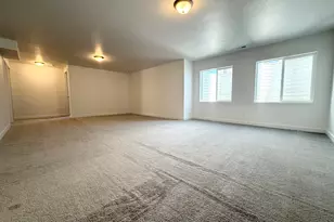 7628 S Clipper Hill Rd W, West Jordan, UT 84081 - Photo 24