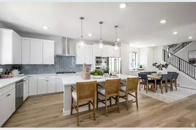 7257 S Sage Run Rd #338, West Jordan, UT 84081 - Photo 2