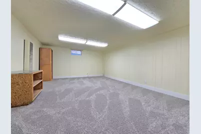 2084 Robins Ave, Ogden, UT 84401 - Photo 12