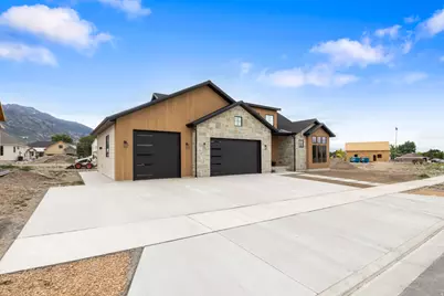 1082 N 350 E, American Fork, UT 84003 - Photo 4