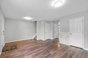 8045 N Plum Creek Dr, Eagle Mountain, UT 84005 - Photo 8