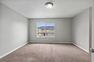 8045 N Plum Creek Dr, Eagle Mountain, UT 84005 - Photo 16