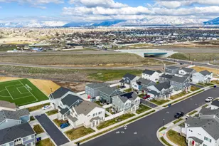 2094 W Lydia Ln, Syracuse, UT 84075 - Photo 28