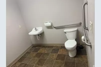 2344 W Industry Way W #3, Cedar City, UT 84721 - Photo 6