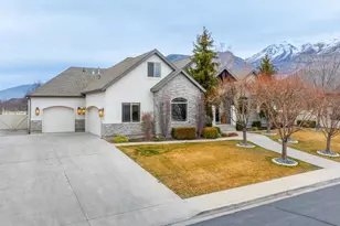 648 W 250 N, Lindon, UT 84042 - Photo 2