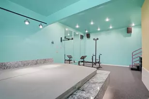 10 E La Montagne Ln, Sandy, UT 84092 - Photo 36