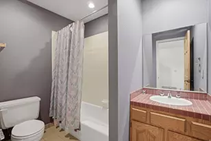 10 E La Montagne Ln, Sandy, UT 84092 - Photo 26
