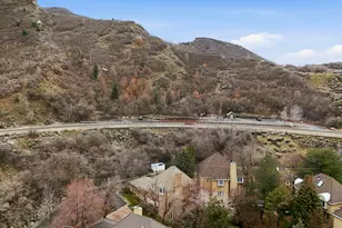 10 E La Montagne Ln, Sandy, UT 84092 - Photo 56