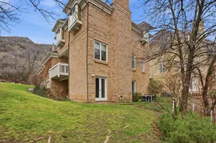 10 E La Montagne Ln, Sandy, UT 84092 - Photo 46