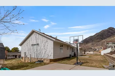 320 N 1350 E, Pleasant Grove, UT 84062 - Photo 36