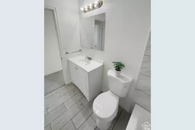 131 N 1st, Tooele, UT 84074 - Photo 12