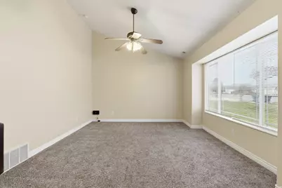 609 W Saddlebrook Dr S, Payson, UT 84651 - Photo 4