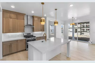 680 S 50 E #112, Hyde Park, UT 84318 - Photo 6