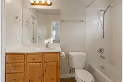 1072 S 1760 W, Springville, UT 84663 - Photo 8