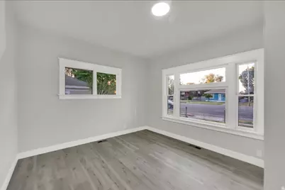 197 W Center St, Midvale, UT 84047 - Photo 8