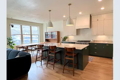 118 N Sherwood Dr, Providence, UT 84332 - Photo 4