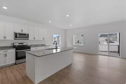 7241 Switchback Way N, Eagle Mountain, UT 84005 - Photo 6