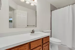 311 N 330 E, Orem, UT 84057 - Photo 16