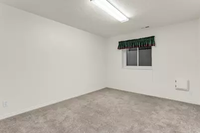 311 N 330 E, Orem, UT 84057 - Photo 24