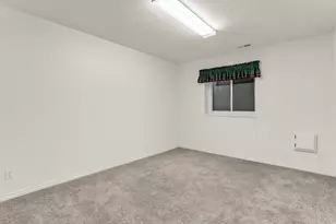 311 N 330 E, Orem, UT 84057 - Photo 24