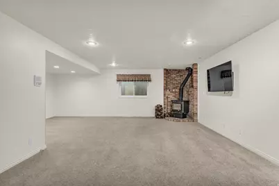 311 N 330 E, Orem, UT 84057 - Photo 18